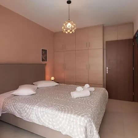 Pagrati Cozy In * Athens